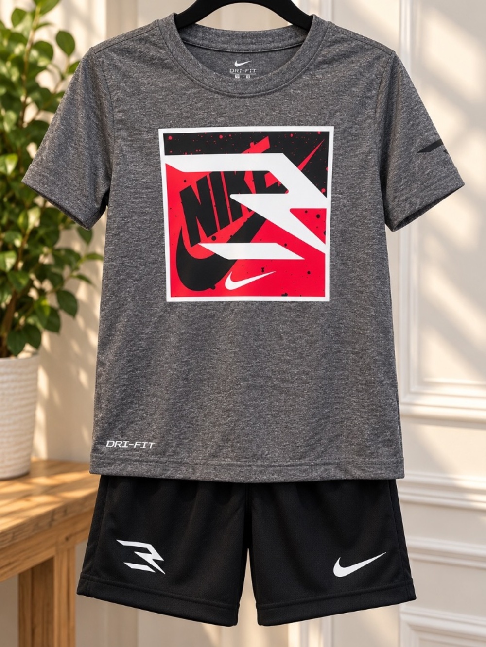 Nike Boys 2-Piece Dri-FIT Shirt & Shorts Set Size S (8) NWT